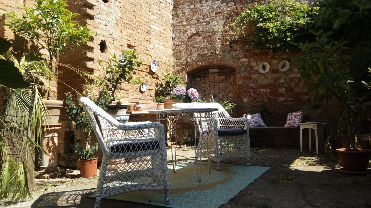 Gartenzimmer Im Schloss Neuhausen Neuhausen  Exteriör bild