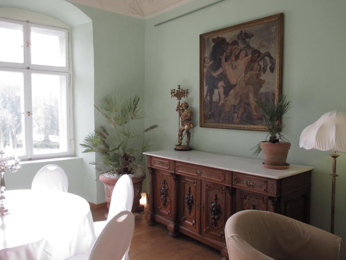 Gartenzimmer Im Schloss Neuhausen Neuhausen  Exteriör bild